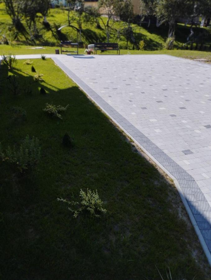 Перлина Карпат Daire Skhidnytsia Dış mekan fotoğraf
